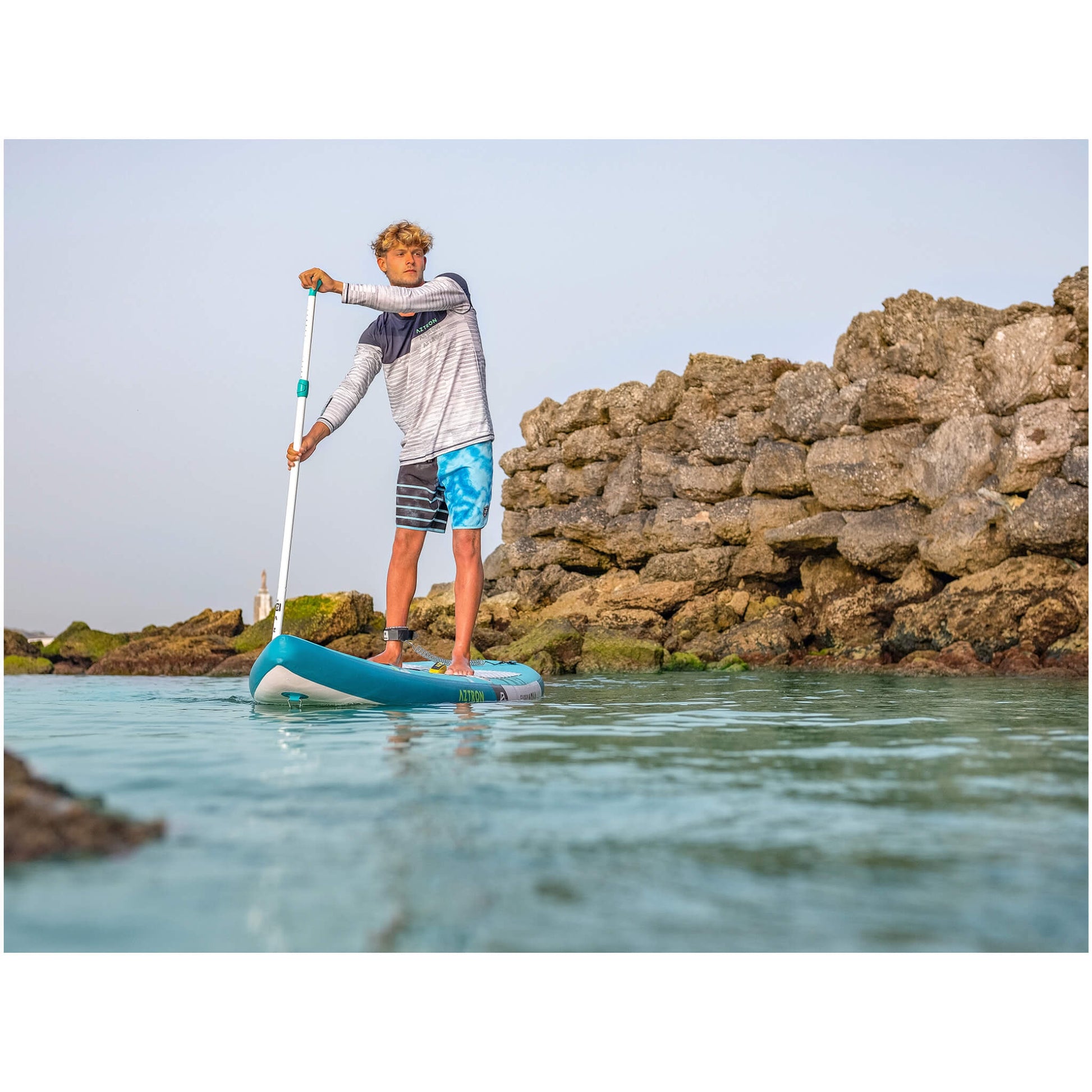 Aztron 11'0 x 32" Super Nova Compact Touring SUP Board Set