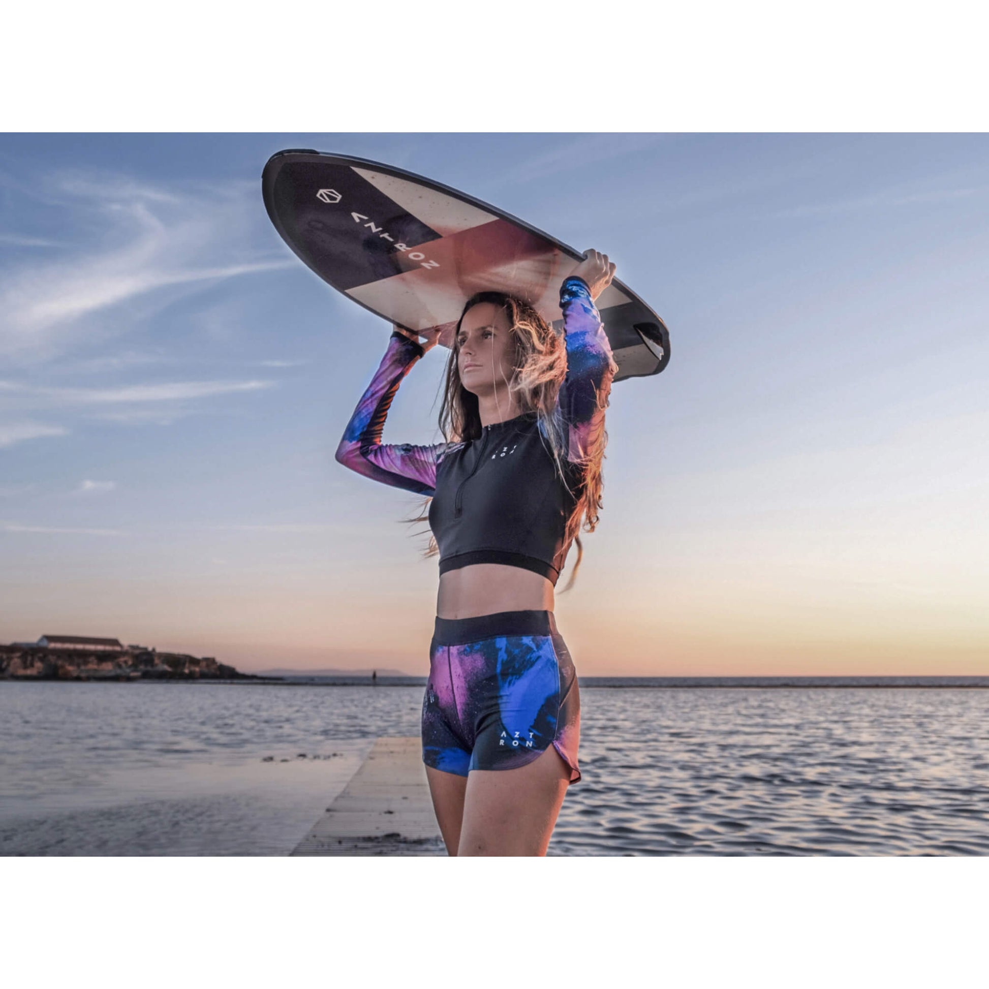 Aztron Papillon Rashguard Short Damen Funktionsshorts schwarz